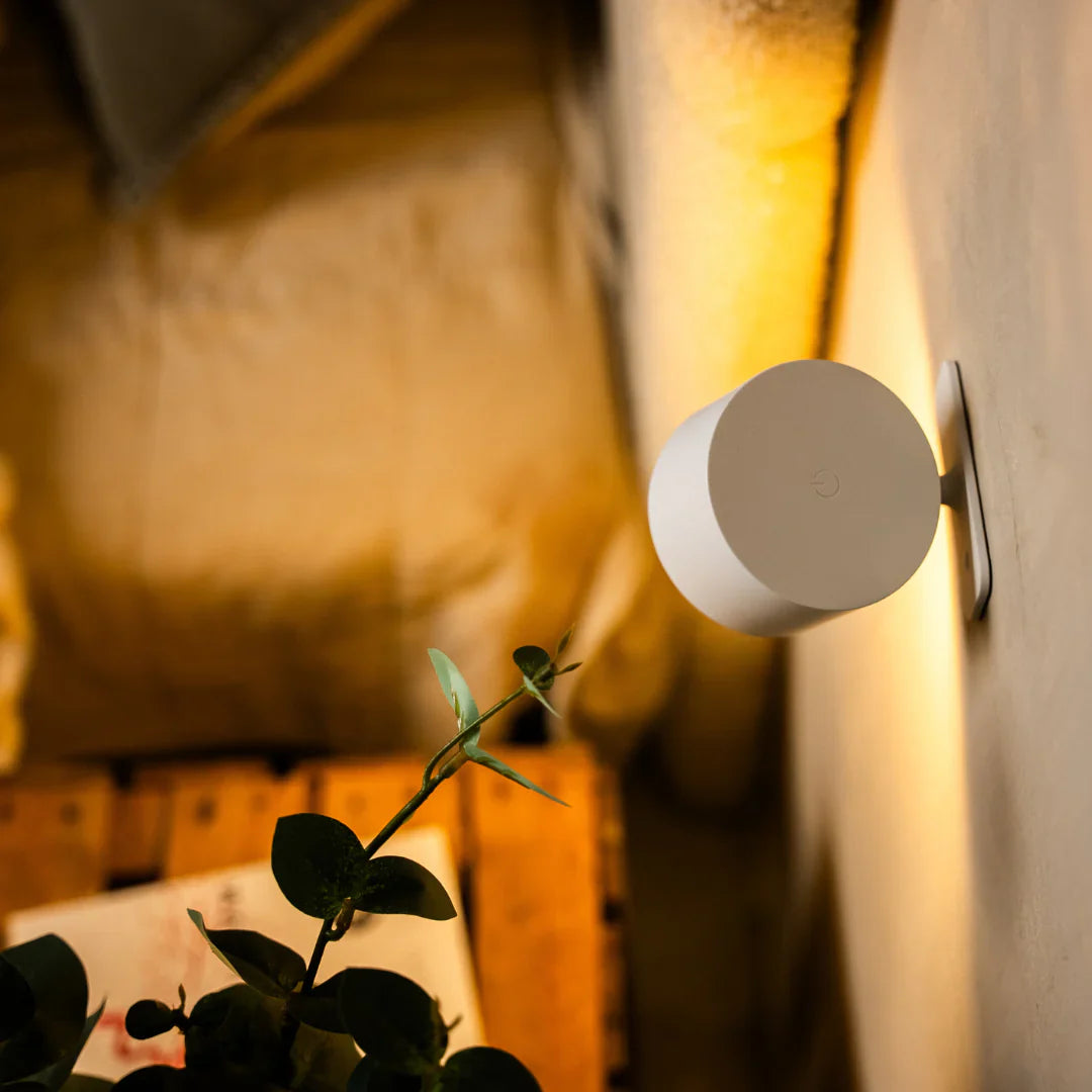 Svala | Lámpara de pared